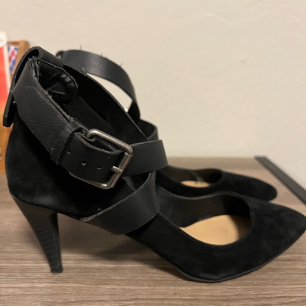 Small heels